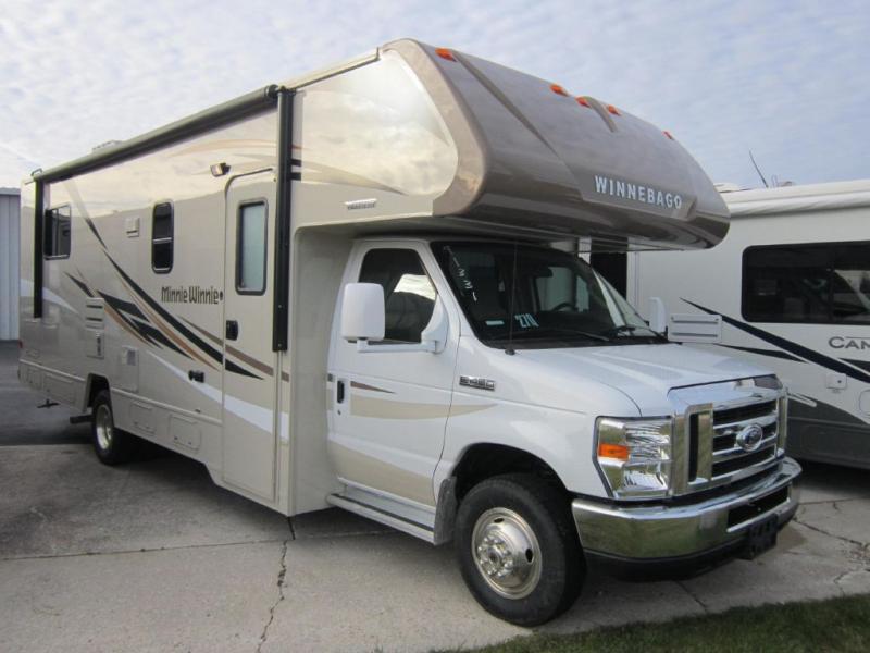 2016 Winnebago Minnie Winnie 27Q