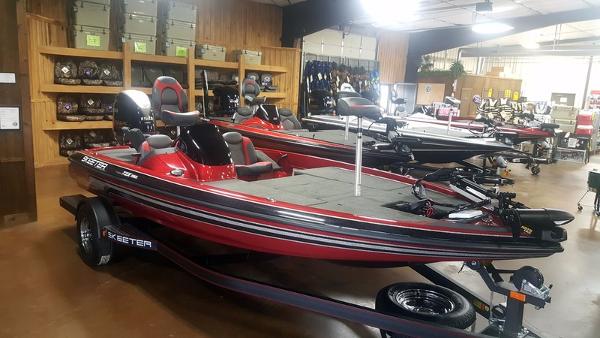 2017 Skeeter TZX190