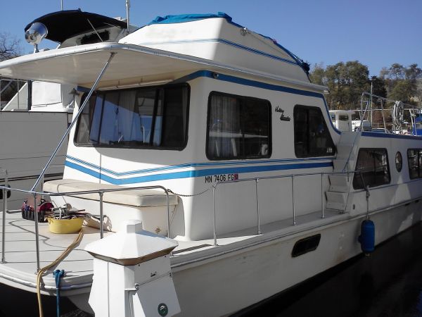 1984 HOLIDAY MANSION 38 Aft Cabin Custom