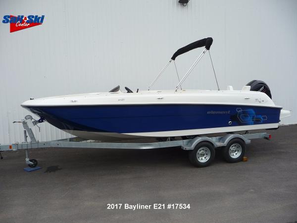 2017 Bayliner Element E21