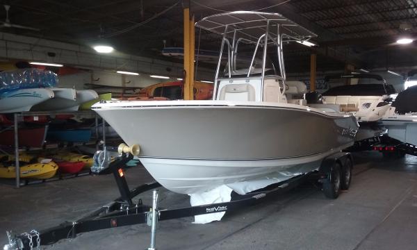 2017 NauticStar 2200XS Offshore