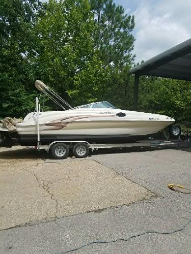 2001 Sea Ray 240 Sundeck