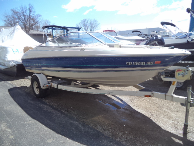 1998 Bayliner 1800CAPRI