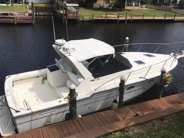 1988 Tiara 3300 Open