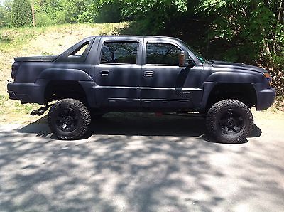 Chevrolet : Avalanche Custom lifted 2002 chevy avalanche lifted plasti dip 35 inch tires
