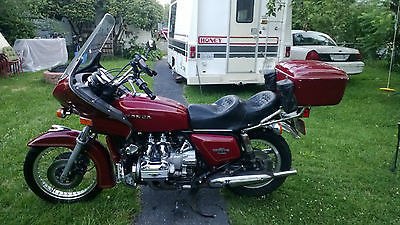 Honda : Gold Wing HAVE TO SELL 2 Vintage 77 Honda Goldwings, GL 1000