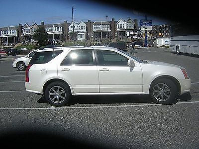Cadillac : SRX SUV 2004 cadillac srx diamond white 72 k low miles
