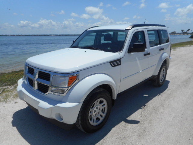 Dodge : Nitro 2WD 4dr SE 11 dodge nitro se 2 wd v 6 exceptional condition well maintained