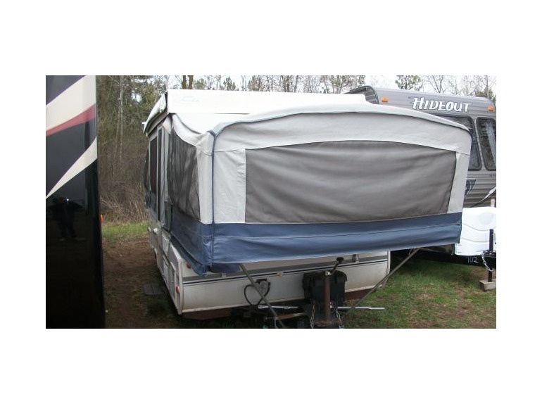 2003 Dutchmen Voyager 120SXS