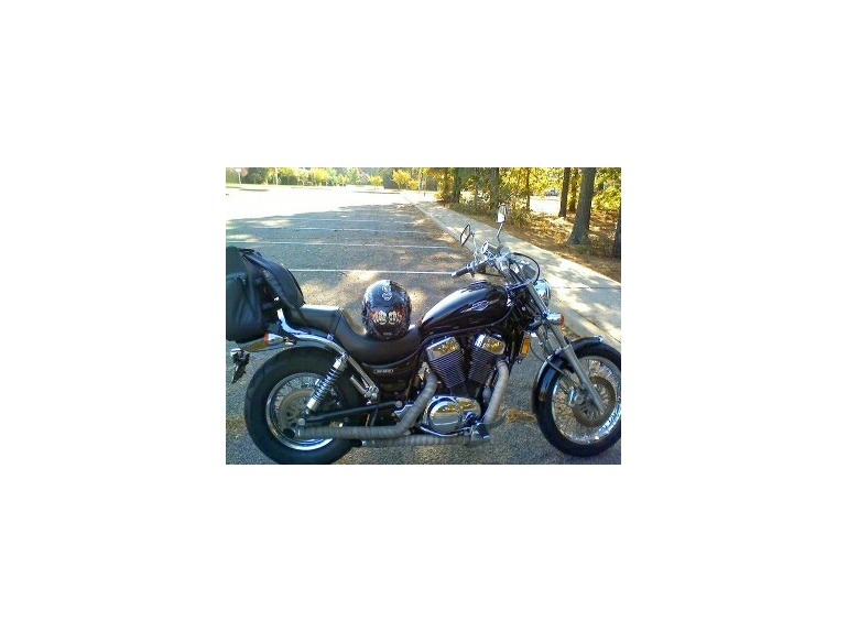 2005 Suzuki Boulevard S83