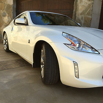 Nissan : 370Z Touring Coupe 2-Door 2013 nissan 370 z touring coupe perfect condition 37 k miles