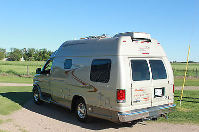 2008 Pleasure-Way Excel TS Motor Home Class B, Looks New Inside and Out