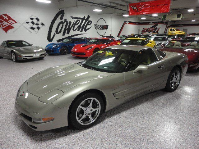 Chevrolet : Corvette Base Coupe 2-Door 1999 corvette 6 spd cpe f 45 select ride lots of options low mileage sharp