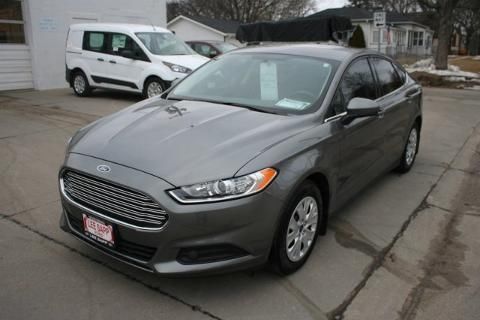 2013 FORD FUSION 4 DOOR SEDAN