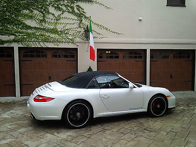 Porsche : 911 Carrera GTS Convertible 2-Door PORSCHE GTS 2012 CABRIOLET