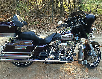 Harley-Davidson : Touring Two Tone Black Cherry/ Pewter Pearl paint