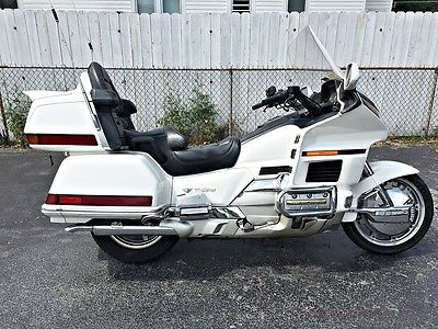 Honda : Gold Wing Like new condition, 44357  mile GL1500