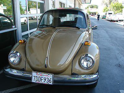 Volkswagen : Beetle - Classic 2 door sedan vw'74 super beetle fully restored, sunroof, new interior, new paint, rebuilt eng