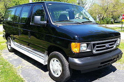 Ford : E-Series Van SUPERDUTY 2007 ford e 350 5.4 l v 8 12 passenger van 62 k miles ideal for church daycare etc