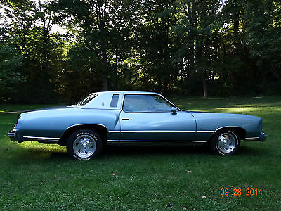 Chevrolet : Monte Carlo landeau 1977 monte carlo baby blue
