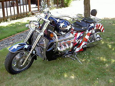 Boss Hoss : BHC-3 502 stud boss hoss 502 hp american flag paint scheme 2 sp auto w reverse