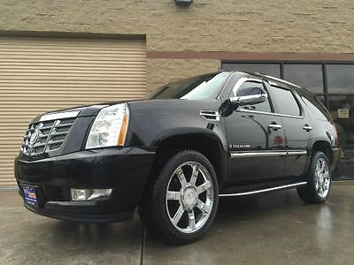 Cadillac : Escalade Escalade 2007 cadillac escalade 6.2 l nav sunroof bose dvd 3 rd row new tires