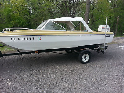 1969 Glassmate 16' Runabout 60 hp