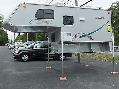 9' Apache Slide-In Camper Excellent Condition