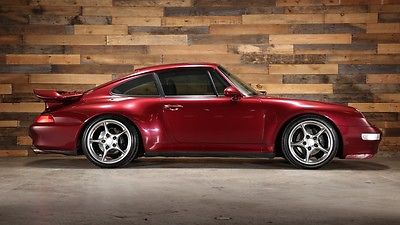 Porsche : 911 993 C2S 6-Speed 1997 porsche 911 993 c 2 s coupe aero kit arena red 77 k mi 6 speed stunning