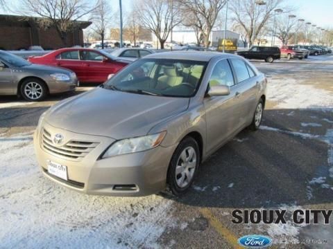 2007 TOYOTA CAMRY 4 DOOR SEDAN