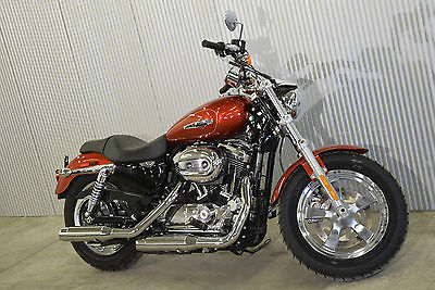 Harley-Davidson : Sportster 2014 harley xl 1200 c sportster custom only 44 miles as new we want your trade