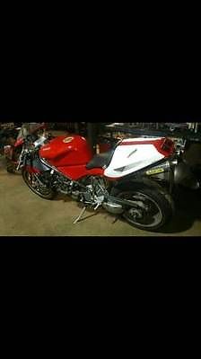 Ducati : Superbike 2000 ducati 748 sp