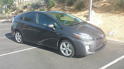 Toyota : Prius Level 5 2011 toyota prius level 5 leather navigation tint 17 wheels 5 loaded package v