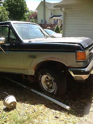 Ford : F-150 two tone 1987 side step ford f 150 to restore or parts