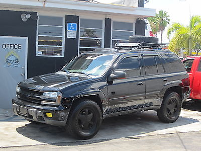 Chevrolet : Trailblazer LTZ 2002 chevrolet trailblazer ltz lifted blacked out 4 x 4 monster truck make offer