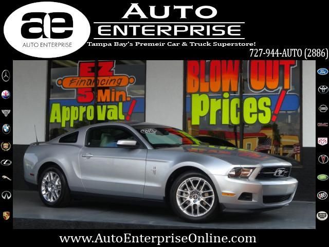 Ford : Mustang V6 Premium C like new showroom leather shaker sound microsoft sync bluetooth miles finance