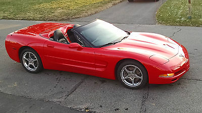 Chevrolet : Corvette Base Convertible 2-Door 2002 chevrolet corvette convertible red less than 20 000 miles