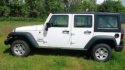 Jeep : Wrangler blk. cloth R.H.W. jeep wrangler for mail carrier