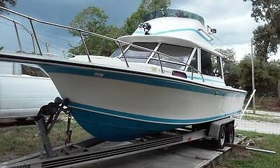1979 Sea Star 27ft With Flybridge, Trailer & Cubby, Diesel Engine made by Volvo
