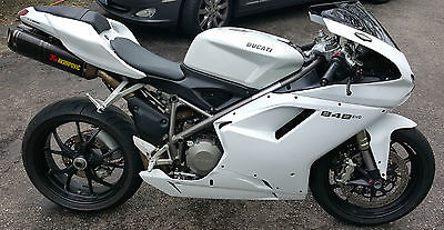Ducati : Superbike 2009 ducati 848 many extras excellent condition