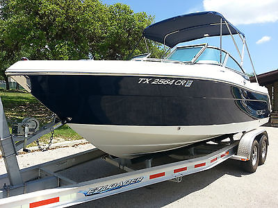 2014 Robalo R227 Dual Console Saltwater Bay Boat