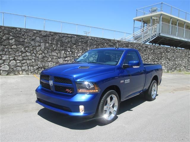 Ram : 1500 2WD Reg Cab 2014 ram 1500 r t low mileage 22 s heated buckets and steering wheel imaculate
