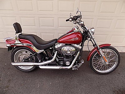 Harley-Davidson : Softail 2006 harley davidson softail only 12 650 miles metallic red blow out price