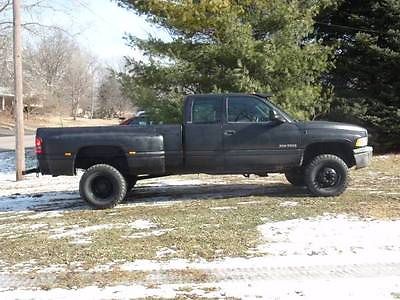 Dodge : Ram 3500 SLT 1996 dodge ram 3500 slt extended cab pickup 2 door 4 x 4 5.9 l 12 valve cummins