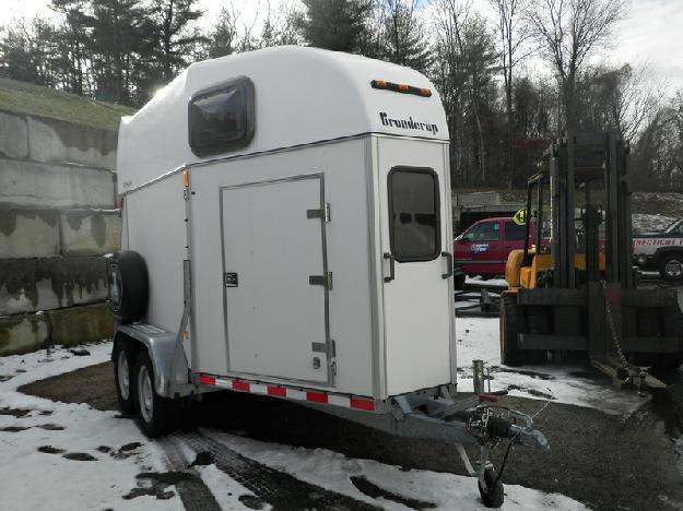 2008 Brenderup 2 Horse Trailer