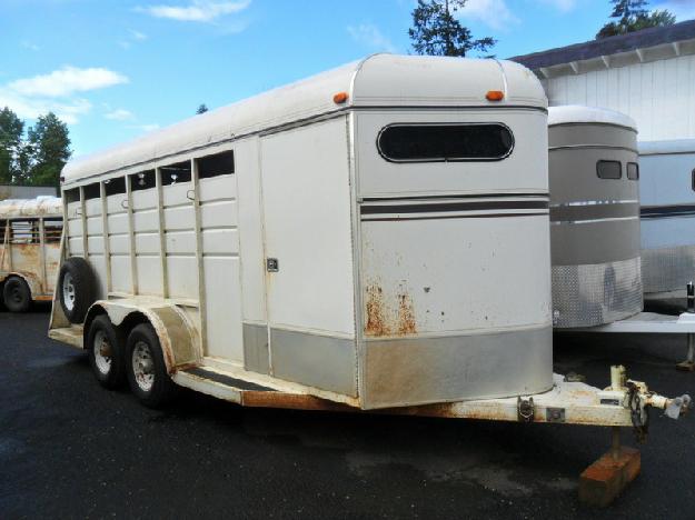 1992 American 4 Horse Bumper Pull Trailer