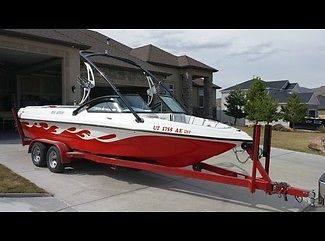 2005 MB Sports B52 V230 Team Edition Ski Wakeboarding Boat, 200 Hours Excalibur!