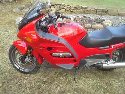 Honda : Other 1997 honda st 1100 motorcycle red 29 k excellent cond
