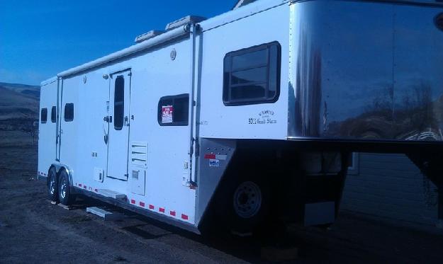 sundowner 3 horse trailer LQ, 2004, grand sierra