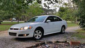 Chevrolet : Impala LT 2011 chevrolet impala lt sedan 4 door 3.5 l extremely clean low highway miles